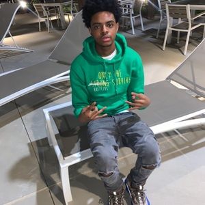 Meet your Posher, Mari